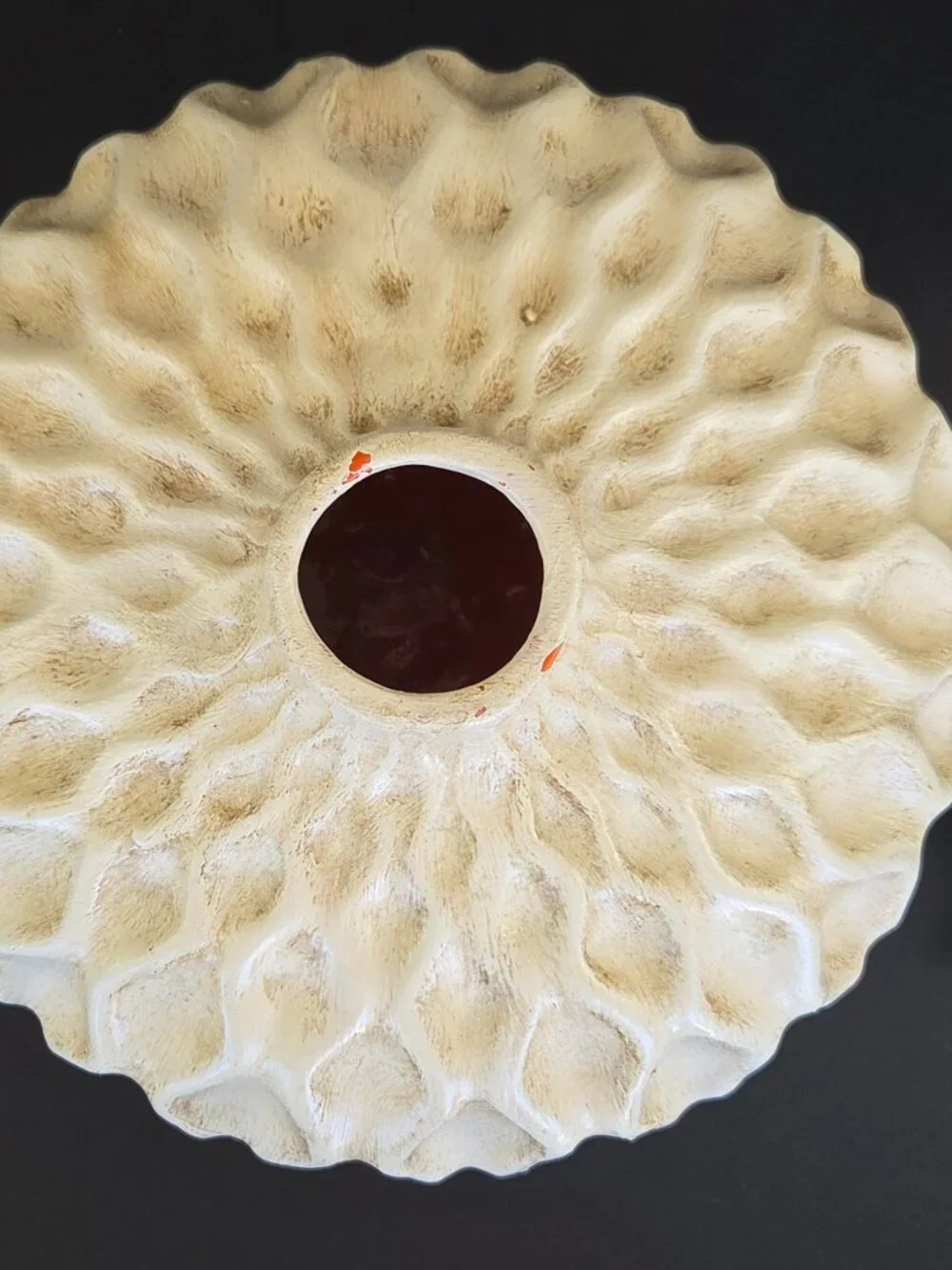 Vintage Off-White Ceramic Vase – Honeycomb Geometric Textured Design